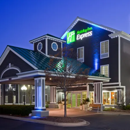 Holiday Inn Express GRAND RAPIDS SW by IHG