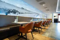 Bastion Hotel Den Haag Rijswijk - breakfast