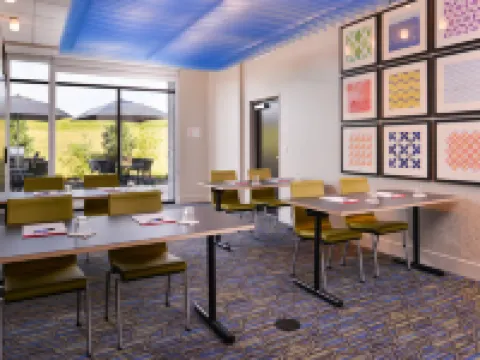 Holiday Inn Express & Suites OLATHE WEST by IHG Hoteles en Olathe