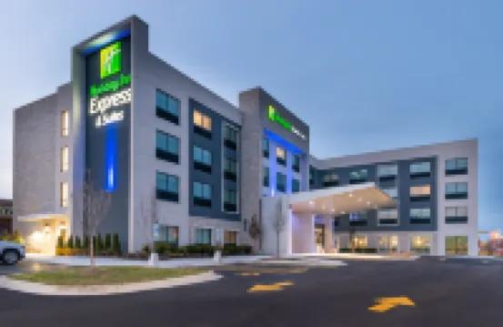 Holiday Inn Express & Suites ROMEOVILLE - JOLIET NORTH by IHG