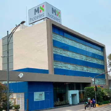 Hotel MX forum buenavista CDMX, Trademark by Wyndham Hotels near Buenavista