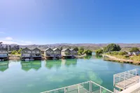 Lake Resort by Marsden - Mountain view