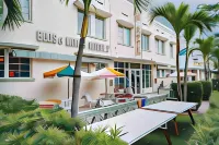 Beds n' Drinks - Hostels