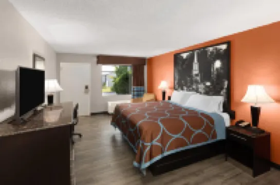 Super 8 by Wyndham Bulls Gap Greeneville Area