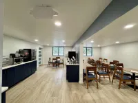 Super 8 by Wyndham Mankato Hotels in Lake Crystal