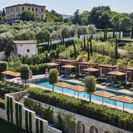 Collegio alla Querce, Auberge Collection