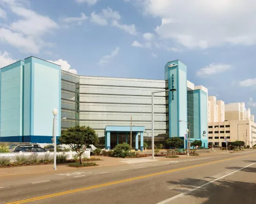 Surfbreak Virginia Beach Oceanfront, Ascend Hotel Collection Hotels near Owl Creek