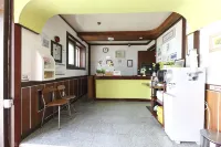 Grand Motel - 2 ดาว