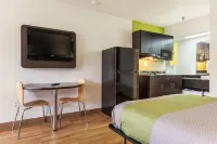 Studio 6 Extended Stay - Fayetteville, NC - Fort Liberty Area - Balkoner
