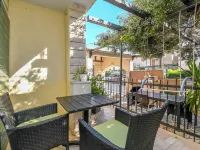 Apartments and Room Napoli Hotels in Bol