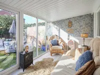 Host Stay The Cheeky Squirrel Hotels in Wallasey
