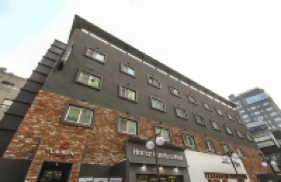 Hotel Lavieen Hotels near Irwon Station