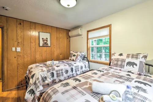 Walk to Wolf Run Lake: Cottage w/ Furnished Deck