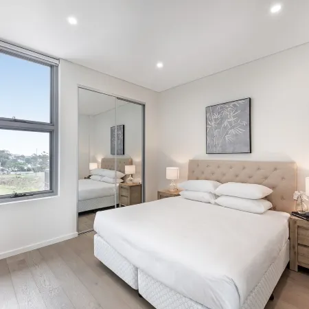 3-Bed Apartment in Beautiful Kiama with Study Nook