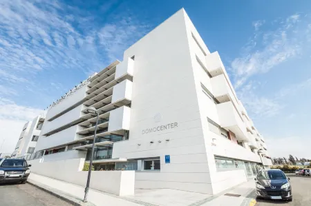 Domocenter Apartamentos Turísticos Отели в г. Бенакасон