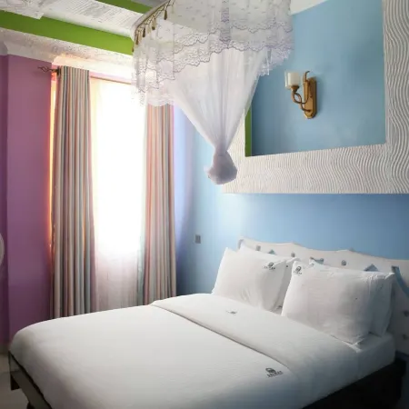 Solmar Gracious Hotel