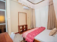 Volunteer Hostel Hotels in Moshi