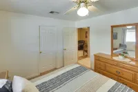 ドッグ  フレンドリー ブルヘッド シティ ホーム - ウォーク トゥ ビーチ !