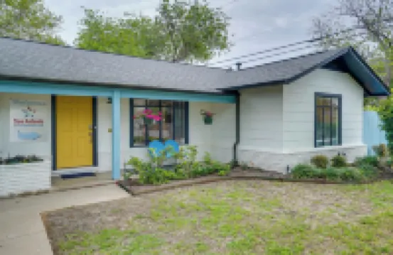 聖安東尼奧度假屋，配有私人熱水浴缸和燃氣燒烤爐