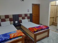 Hotel Gangotri International - พร้อมWifi