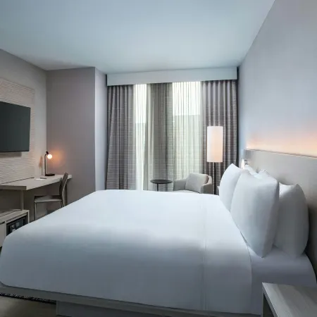 AC Hotel Phoenix North Norterra