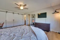 9 Mi to Downtown Tempe: Condo w/ Pool Access - Apartments