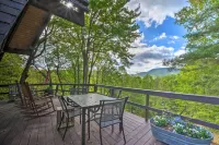 Sky Valley Home w/ Stunning Views - 1 Mi to Resort - 3-Star