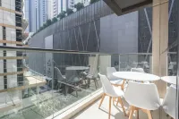 Heaven Crest Holiday Homes Downtown - Studio, 1, & 3 Bedroom Suites 2 minute