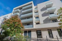 Quality Suites Bourgoin-Jallieu Hotels in Isere
