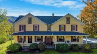 Secluded Catskills Retreat Heated Pool Hot Tub Game Rooms The Hilltop Hideaway by Avantstay