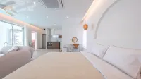 Taean Tablely Pool Villa - Villas