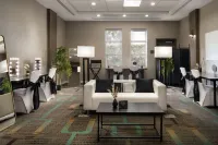 Residence Inn Long Beach Downtown - Pet friendly