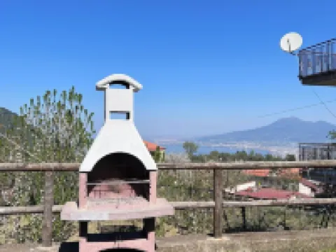 One-Bedroom Apartment with Pool, Playground and Breathtaking View Hotel a Pimonte