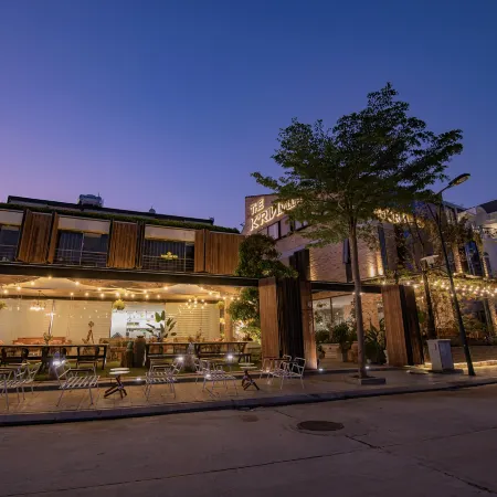 TTR Rin Villa & Hotel
