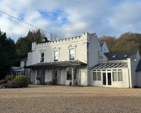 Belvedere Lodge Hotels in Cork