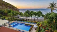 Bahia Pez Vela Resort - Beach
