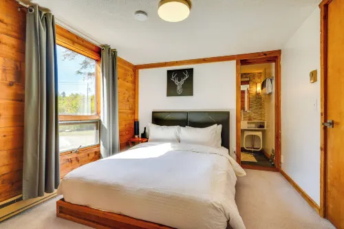 Stratton Shuttle Access! Vermont Mountain Hideaway - 3-Star