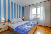 Room Milka - Apartments