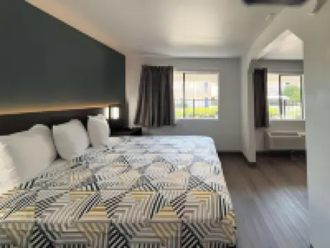 Studio 6  Irving, TX – DFW North