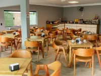 Santa Rita Pousada Hotels in Guaruja