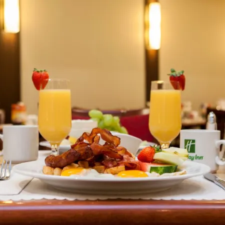 Holiday Inn LAVAL - MONTREAL by IHG
