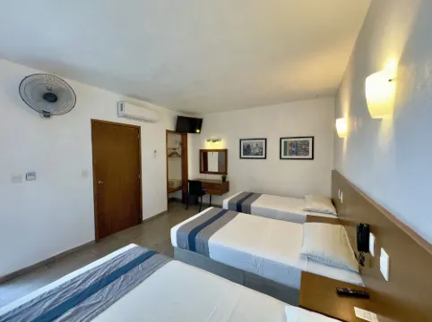 ホテル スター マンサニヨ