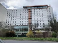 Moov'Appart Hotel Clichy Hotels in Clichy