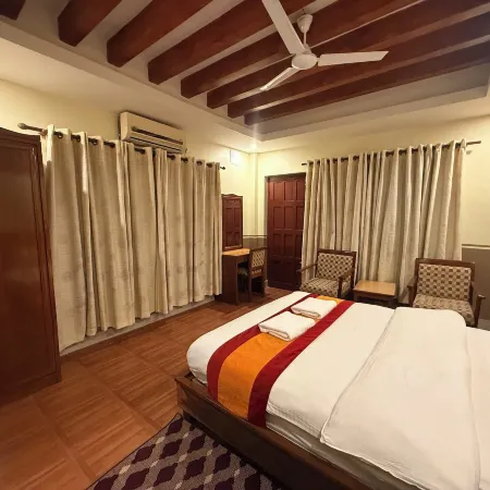 Jungle Safari Resort
