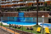 Amazing 3BD apt and Pool. Señorío de Aloha - 2 tähden