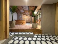 CASA SUE LIVING & HOTEL