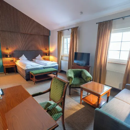 Akzent Hotel Berg's Alte Bauernschänke- Wellness Und Wein