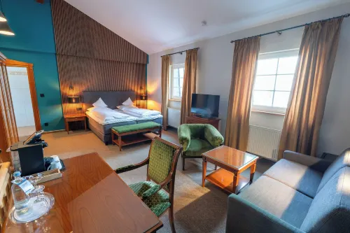 Akzent Hotel Berg's Alte Bauernschänke- Wellness Und Wein