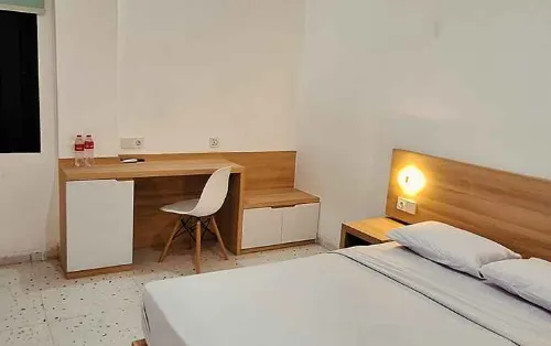 Max Coliving