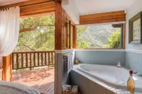 Ballots Bay Treehouse by HostAgents - บังกะโล